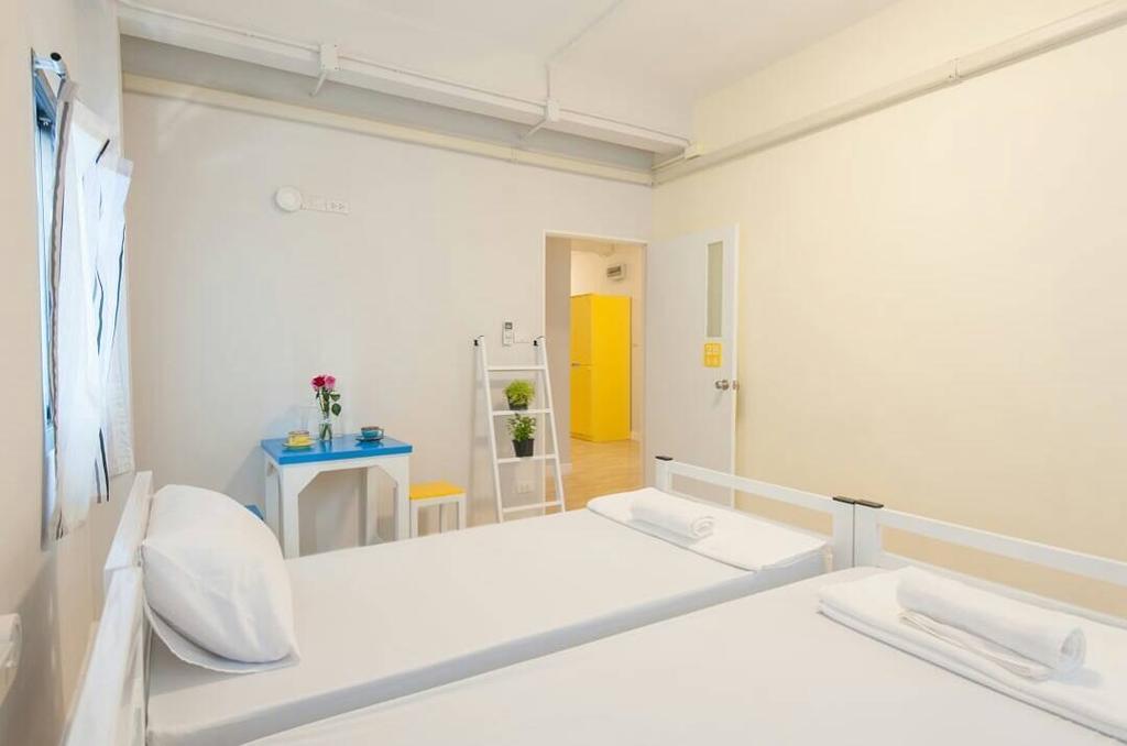 My Thai Hostel Bangkok Extérieur photo